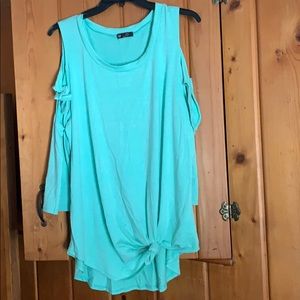 Vision brought from Chic Soul cold shoulder shirt